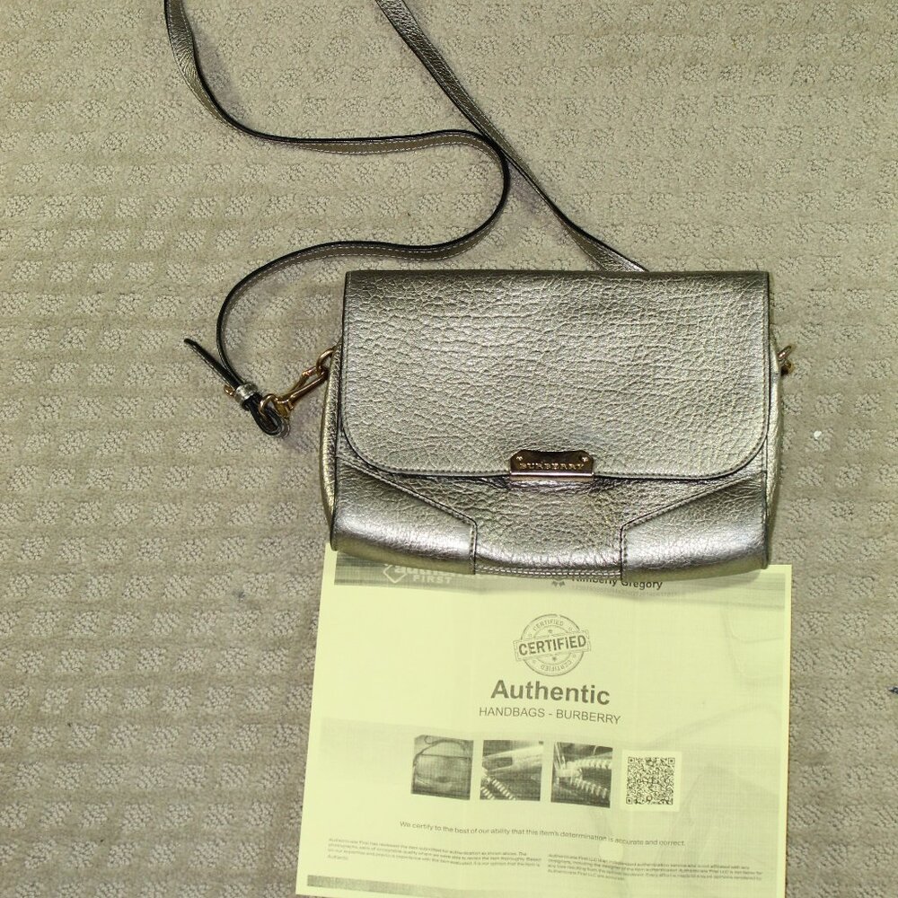 Authentic Vintage Burberry 100% Calf Leather Metallic Silver Crossbody Purse - Picture 1 of 16